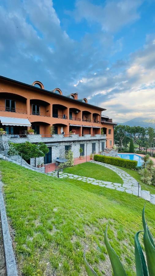 Lake View, Swimming Pool, Tennis Court And Private Parking Mezzegra Εξωτερικό φωτογραφία